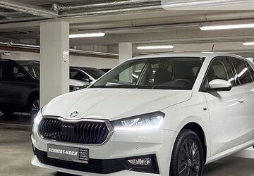 Skoda Fabia 11.374 km 23.890 &euro; Bremen 28207