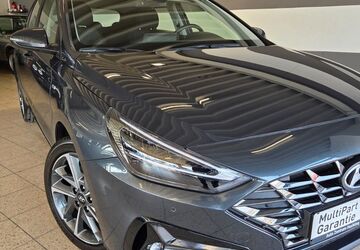 Hyundai i30 41.932 km 17.990 &euro; Bremen 28259