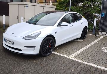 Tesla Model 3 71.000 km 29.500 &euro; Schwanewede 28790