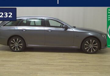 Mercedes-Benz E 300 181.111 km 18.690 &euro; Bremen / Arsten 28279