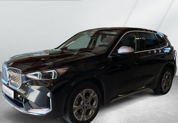 BMW iX1 30.973 km 37.490 &euro; Bremen 28757