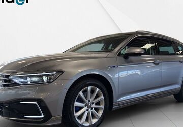 VW Passat Variant 82.211 km 21.400 &euro; Bremen 28219