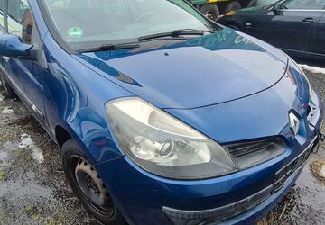 Renault Clio 160.000 km 1.200 &euro; Achim 28832