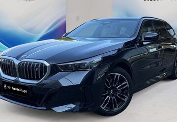 BMW i5 3.800 km 68.990 &euro; Syke 28857