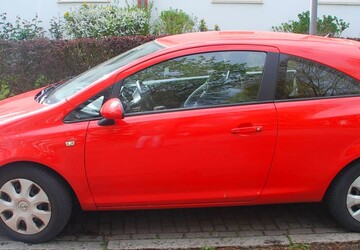 Opel Corsa 48.000 km 3.600 &euro; bremen 28195