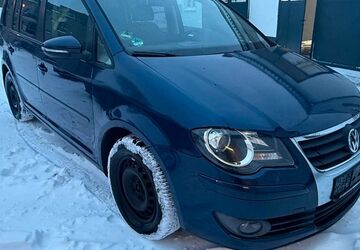 VW Touran 182.000 km 2.250 &euro; Bremen 28309