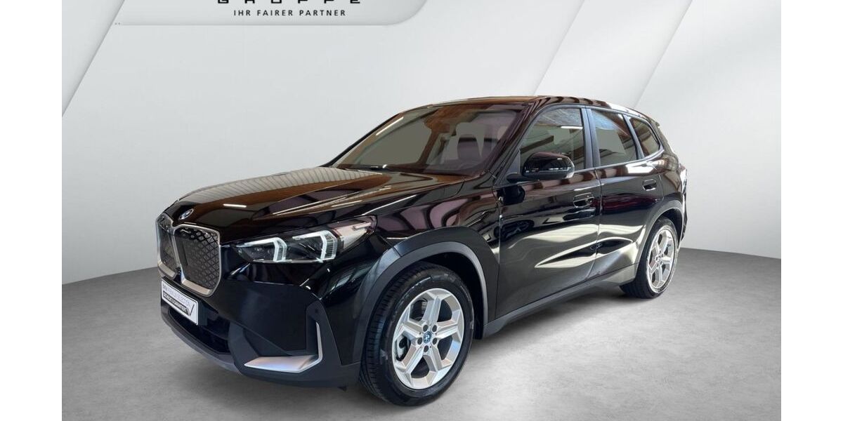 BMW iX1 15.709 km 39.490 &euro; Bremen 28757