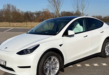 Tesla Model Y 38.000 km 31.900 &euro; Osterholz-Scharmbeck 27711