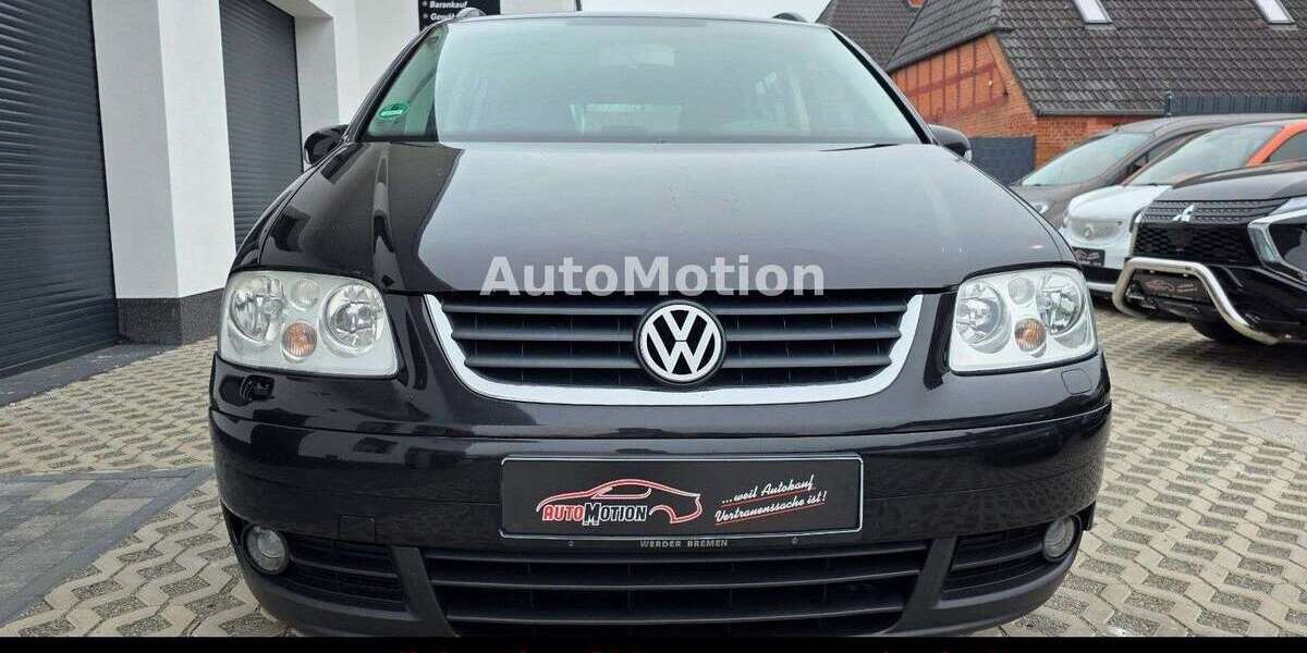 VW Touran 279.000 km 2.390 &euro; Langwedel 27299