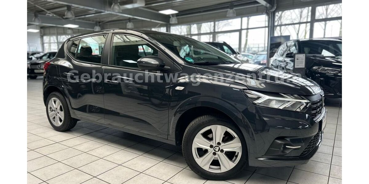 Dacia Sandero 20.637 km 13.990 &euro; Bremen 28207