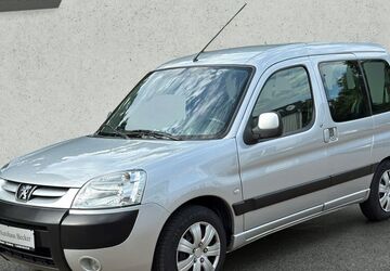 Peugeot Partner 94.000 km 9.950 &euro; Grasberg 28879