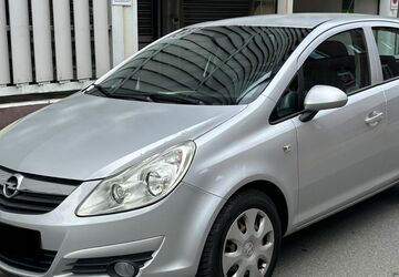Opel Corsa 149.000 km 2.900 &euro; Bremen 28215