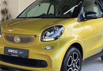 Smart forTwo 64.393 km 8.940 &euro; Stuhr / Seckenhausen 28816