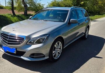 Mercedes-Benz E 200 188.000 km 13.800 &euro; Bremen 28307