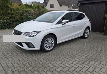 Seat Ibiza 70.000 km 10.500 &euro; Bremen 28357
