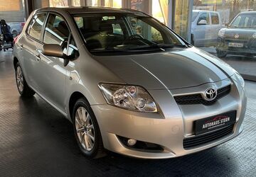 Toyota Auris 125.000 km 7.990 &euro; Bremen 28201