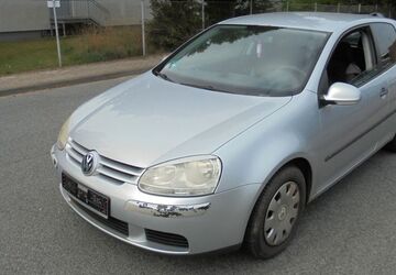 VW Golf 268.000 km 900 &euro; Stuhr 28816