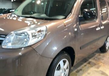 Renault Kangoo 122.300 km 9.630 &euro; Bremen 28215
