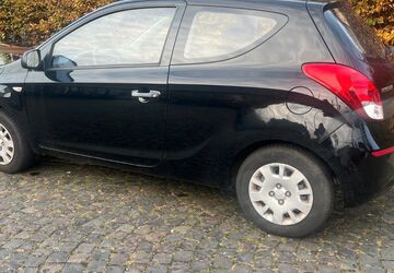 Hyundai i20 128.000 km 2.300 &euro; Bremen 28199