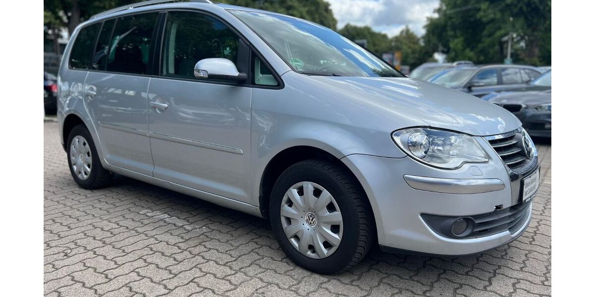 VW Touran 245.000 km 3.990 &euro; Bremen 28207