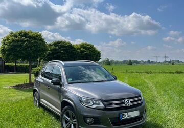 VW Tiguan 172.000 km 14.000 &euro; Lemwerder 27809