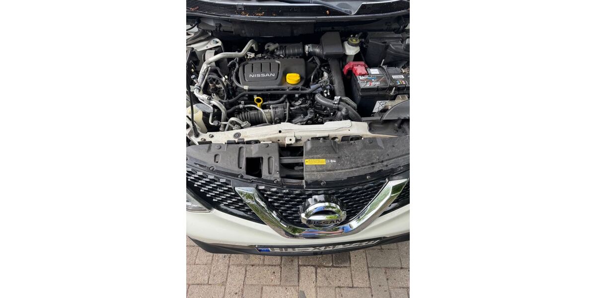 Nissan Qashqai 140.000 km 11.000 &euro; Bremen 28279