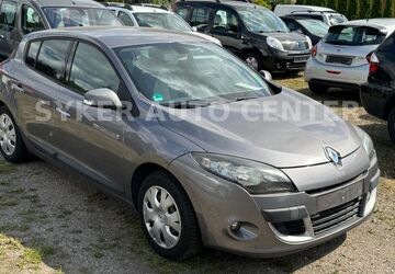 Renault Megane 260.000 km 2.200 &euro; Syke 28857