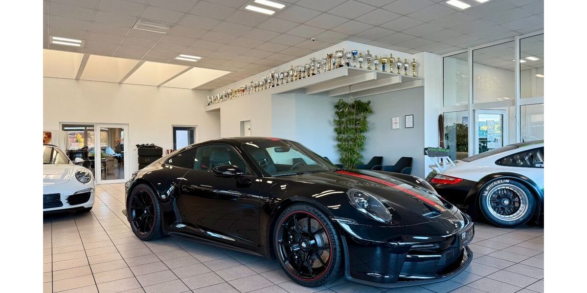 Porsche 992 6.992 km 191.850 &euro; Stuhr-Bremen 28816