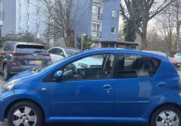 Toyota Aygo 164.482 km 2.800 &euro; Ganderkesee 28203