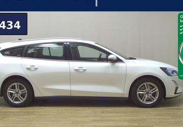 Ford Focus 131.162 km 9.380 &euro; Bremen / Arsten 28279
