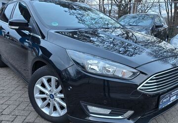 Ford Focus 122.958 km 7.999 &euro; Bremen 28237