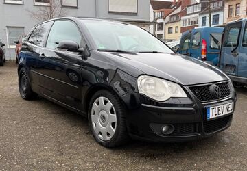 VW Polo 176.300 km 2.690 &euro; Bremen 28207