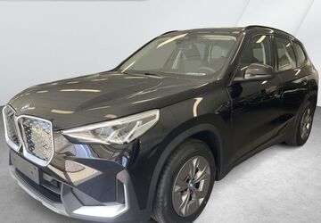 BMW iX1 6.450 km 48.520 &euro; Bremen 28757