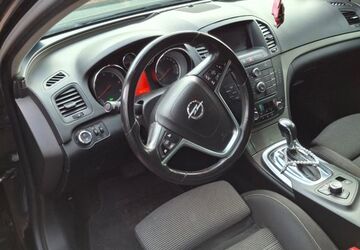 Opel Insignia 187.000 km 5.100 &euro; Bremen 28307