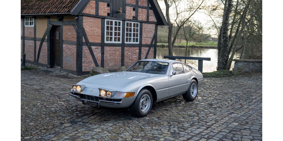 Ferrari 365 72.866 km 749.000 &euro; Stuhr-Bremen 28816