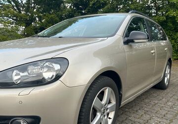 VW Golf 128.000 km 6.499 &euro; Bremen 28201