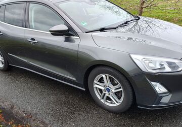 Ford Focus 133.400 km 9.800 &euro; Worpswede 27726