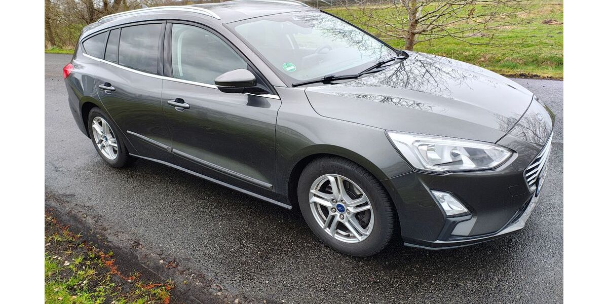Ford Focus 133.400 km 9.800 &euro; Worpswede 27726