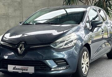 Renault Clio 124.585 km 6.990 &euro; Bremen 28237