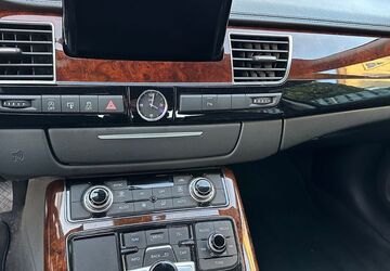 Audi A8 198.000 km 16.900 &euro; Bremen 28217