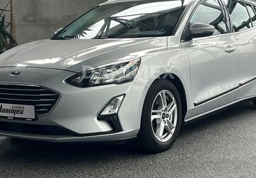 Ford Focus 65.000 km 15.390 &euro; Bremen 28237
