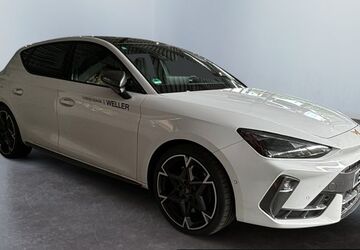 Cupra Leon 8.000 km 39.900 &euro; Bremen 28205