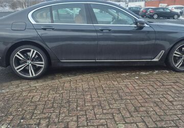 BMW 740 135.515 km 22.900 &euro; Achim 28832