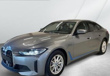 BMW i4 43.209 km 33.990 &euro; Bremen 28757