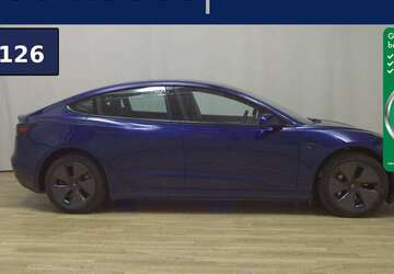 Tesla Model 3 49.745 km 24.480 &euro; Bremen 28279