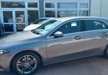 Mercedes-Benz A 180 92.450 km 19.750 &euro; Bremen 28777