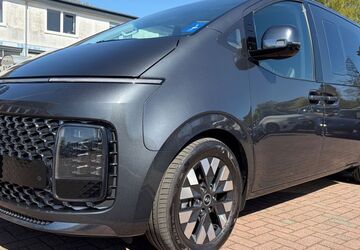 Hyundai STARIA 190.000 km 28.882 &euro; Delmenhorst 27755