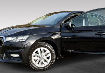 Skoda Fabia 13.424 km 16.490 &euro; Delmenhorst 27755