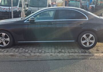 Mercedes-Benz E 220 220.000 km 17.900 &euro; Achim 28832