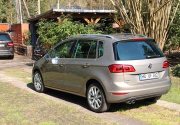 VW Golf Sportsvan 193.000 km 9.100 &euro; Bremen 28327